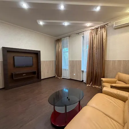 Apartment в самом центре одессы 2 отдельные комнаты и балкон *