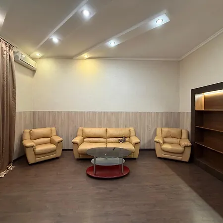 Apartment в самом центре одессы 2 отдельные комнаты и балкон *